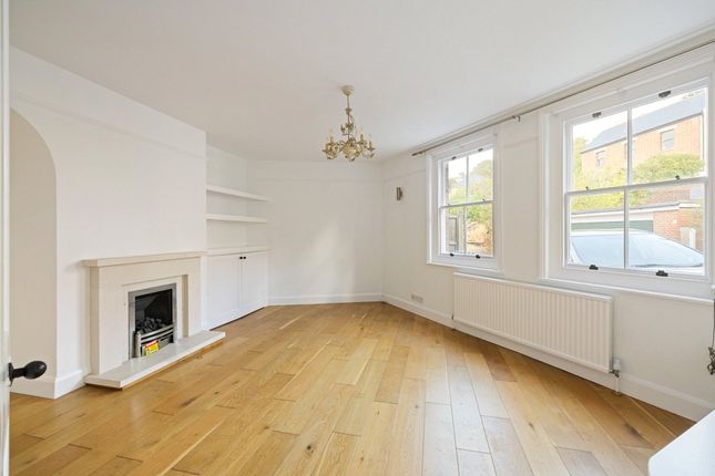 2, Longdene Road, Surrey photo 4