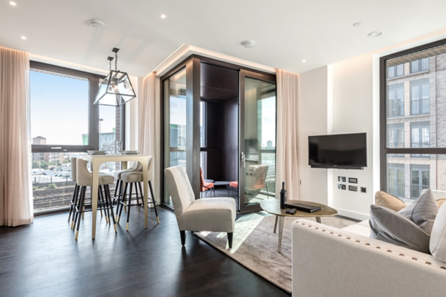 Thumbnail Flat to rent in Thornes House, Nine Elms, London