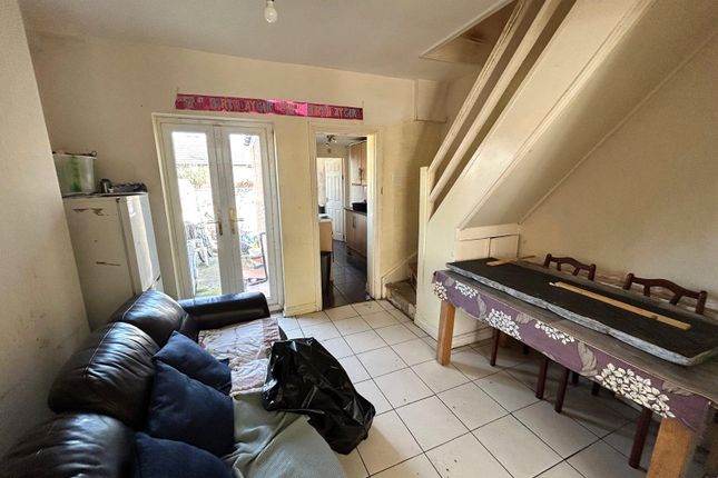 11, Parkside Road, Birkenhead photo 3