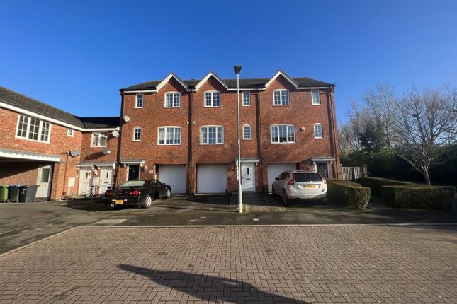 Town house for sale in Erringtons Close, Oadby