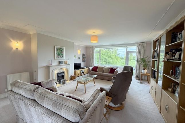 4 Beech Grove Court, Beech Grove, Harrogate photo 2