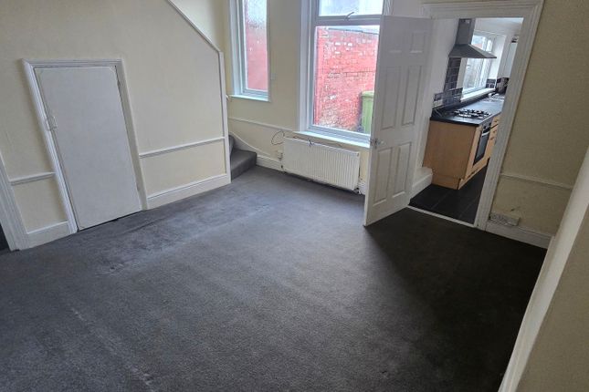 10, Bambro Street, Sunderland photo 4