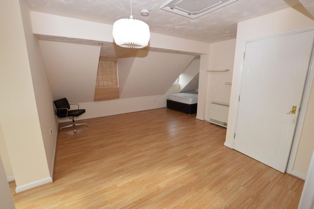 7, Hesper Road, Colchester photo 5