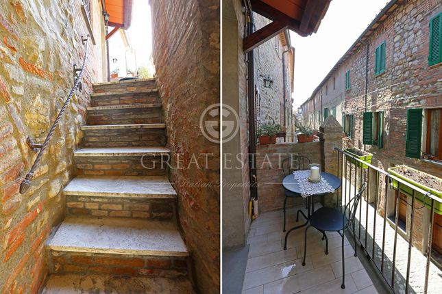 Triplex for sale in Monteleone D'orvieto, Terni, Umbria