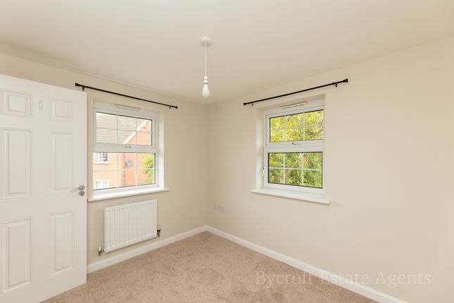 16, Salk Road, Great Yarmouth photo 4