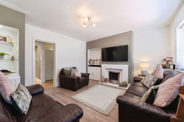 14, Morcom Road, West Midlands photo 3