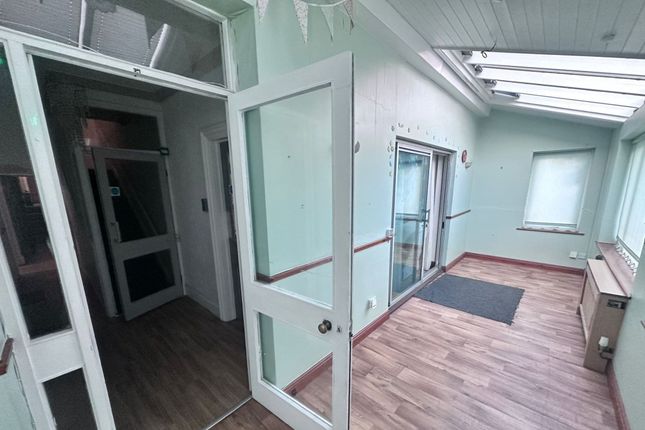 Y Foelas, Station Road, Llanrug, Caernarfon Ll55 4Be