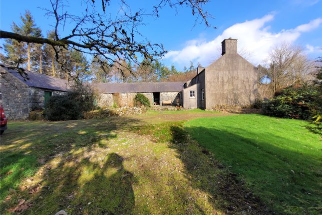 Detached house for sale in Clynnogfawr, Caernarfon, Gwynedd
