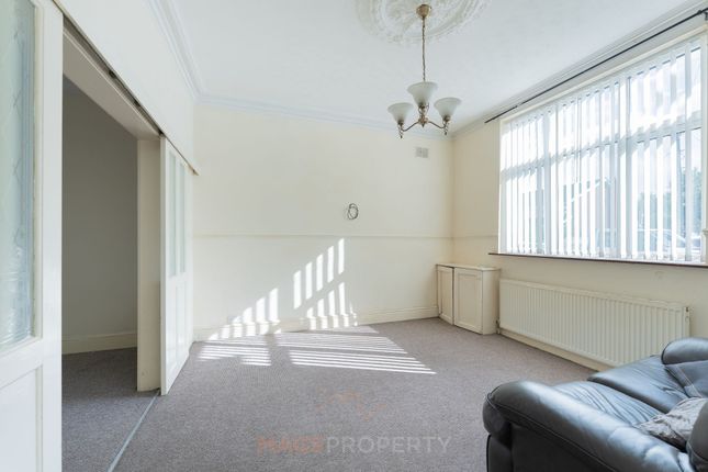 25 Harvey Lane, Warrington photo 3