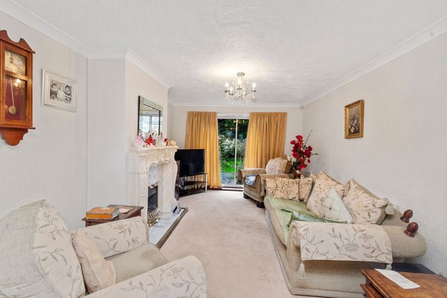 28 Clifton Road, Wigan photo 4