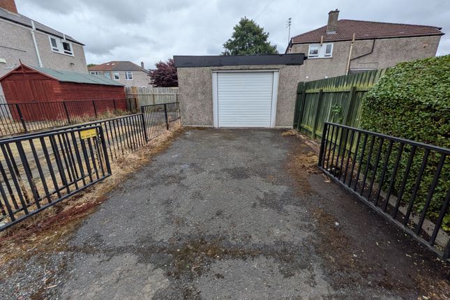 Garage and Land 171 Kingsbridge Drive, Glasgow photo 4