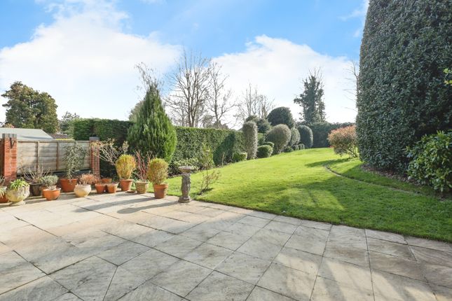 25, Bickenhill Road, West Midlands photo 3