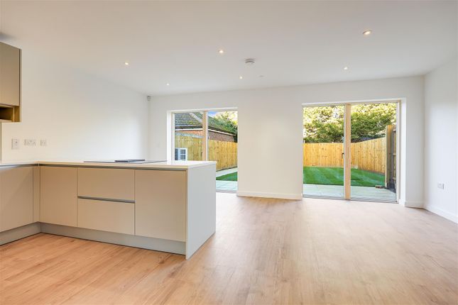 1 Robinson Mews, Kendal Way, Cambridge photo 4