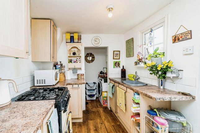 End terrace house for sale in Bath Road, Taplow, Maidenhead