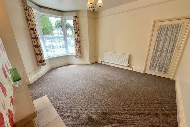 63 Lymington Road, Torquay photo 3