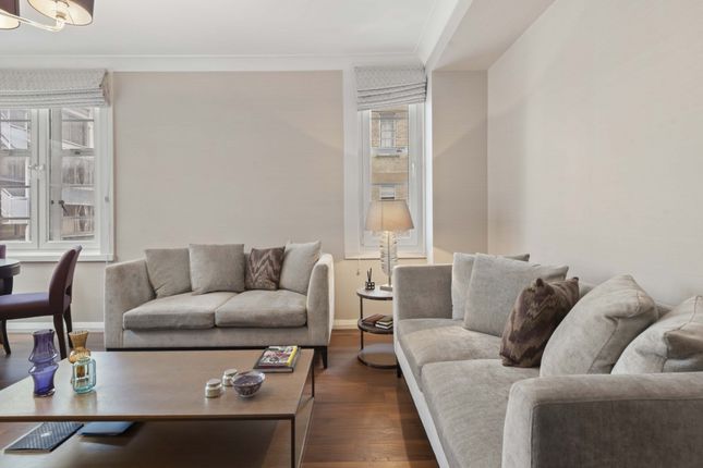 48, Lowndes Square, London photo 3