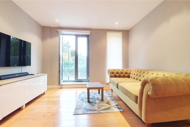 Flat 2, Wilfred House 1-3,, Station Parade, London photo 2