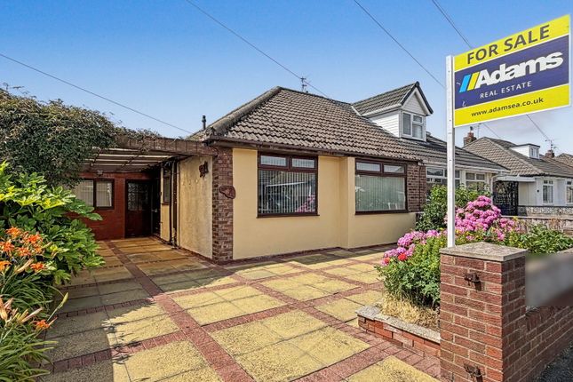 2-bed house on 1, Heathview Close, Widnes, £200,000