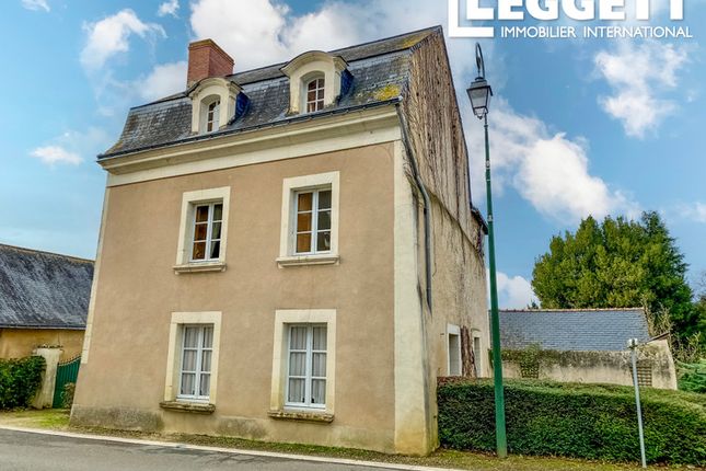 Thumbnail Villa for sale in Jarzé Villages, Maine-Et-Loire, Pays De La Loire