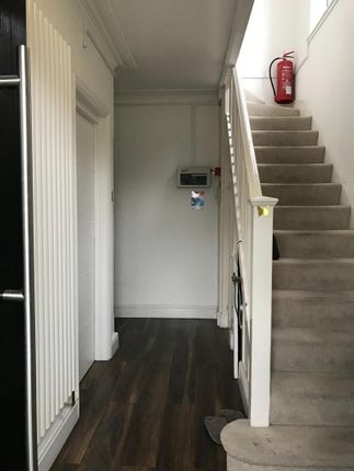 Room to rent in St. Marys Crescent, London