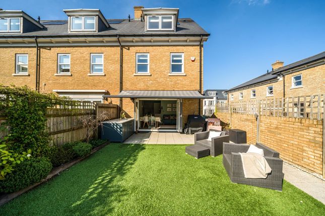 End terrace house for sale in Twining Close, Tunbridge Wells