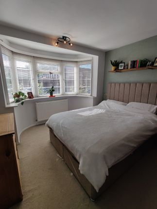 Maisonette for sale in Welbeck Close, Ewell