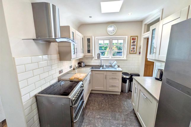 19, Downview Road, Barnham photo 2
