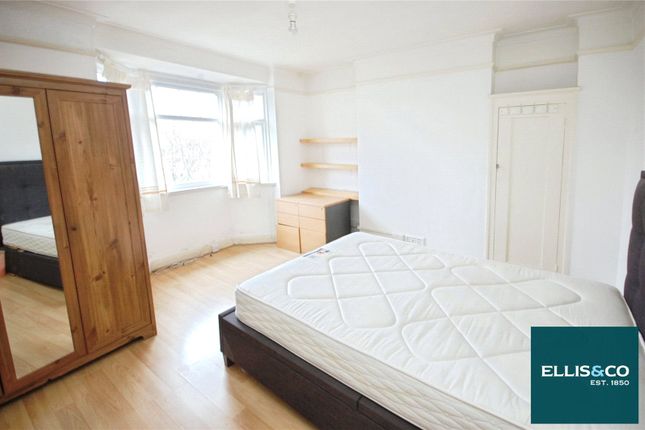 Hurstwood Court, Finchley Road photo 2
