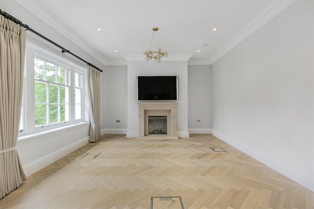 Flat 4, 96 Totteridge Village, Totteridge photo 4