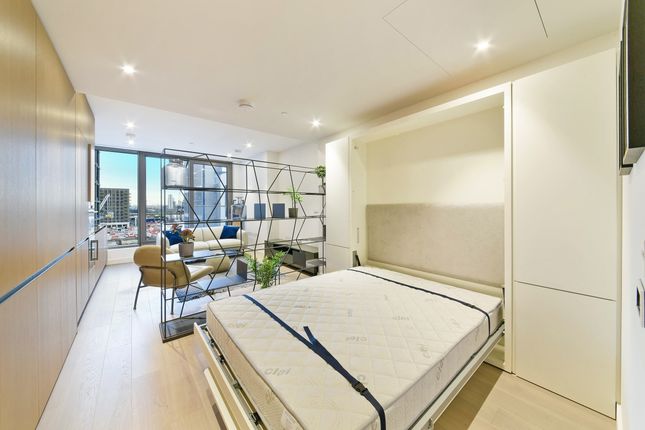 Flat 402, 10, Park Drive, Canary Wharf photo 4