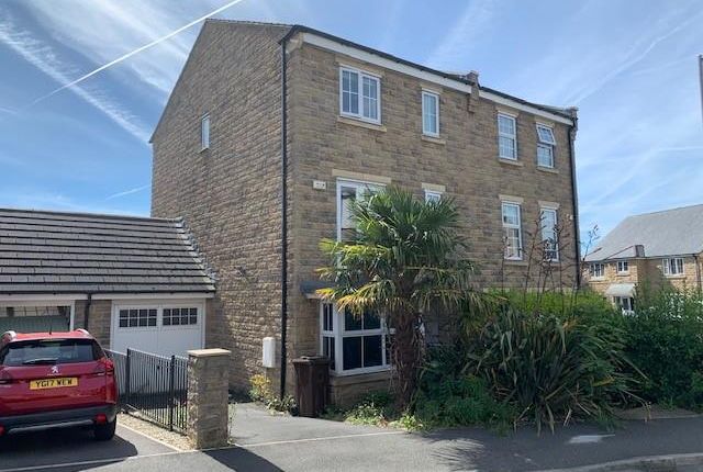 Semi-detached house for sale in Longlands, Idle, Bradford