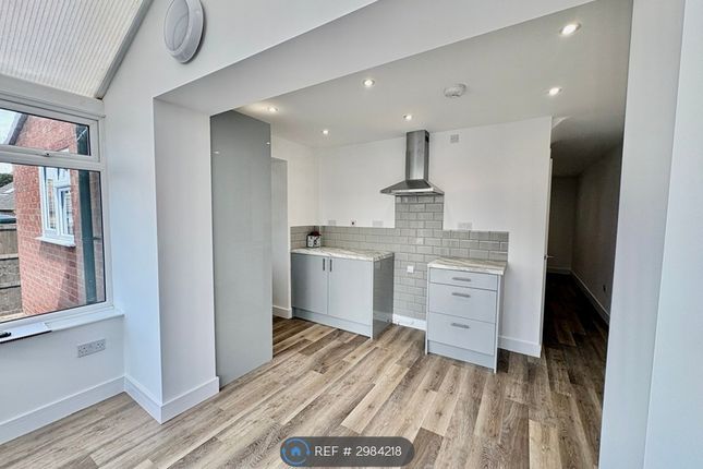 Bollinger Close, Duston, Northampton photo 4