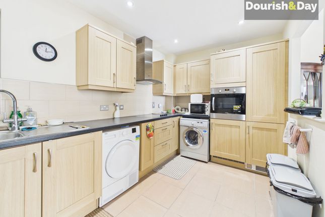 11 Pencric Tildesley Close, Stafford photo 2