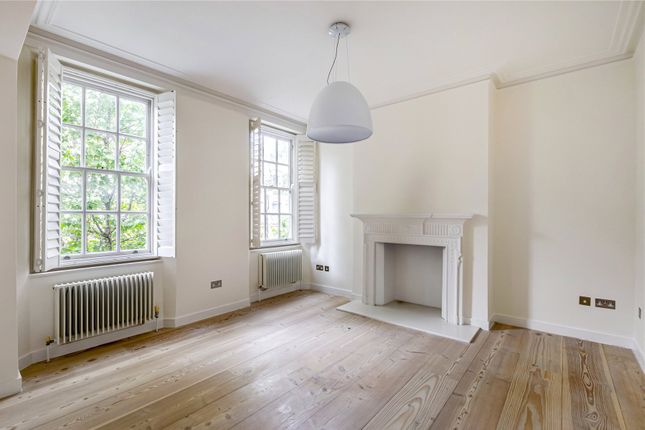 Flat 106, Coleherne Court Cromwell,, Old Brompton Road, London photo 4
