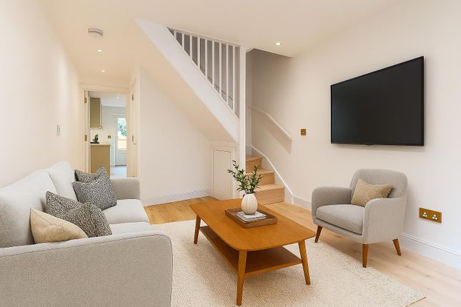 19, North End, Buckhurst Hill photo 3