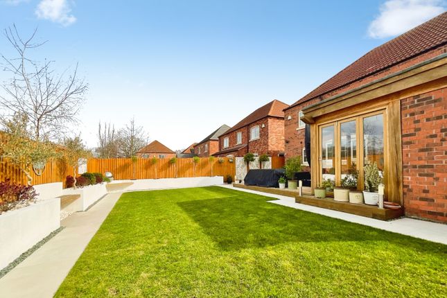 10, Acorn Drive, Lincoln photo 4
