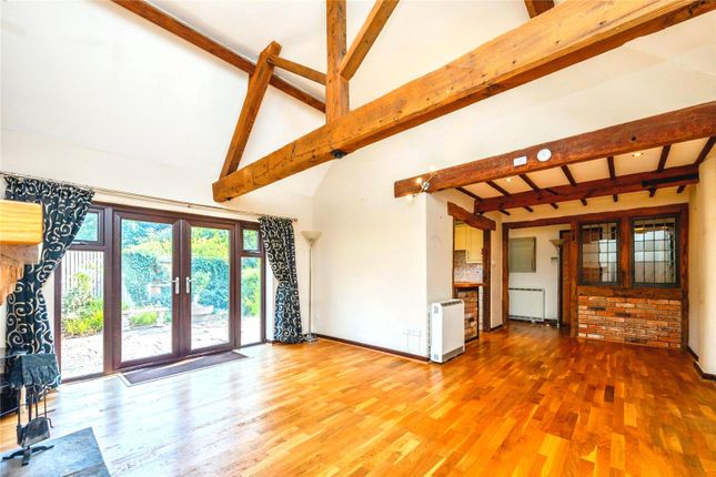 4, Sherbourne Court, Warwick photo 4