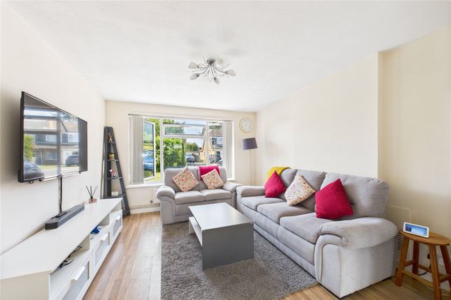 1, Hag Hill Rise, Maidenhead photo 2