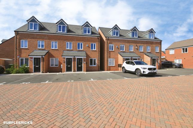 28, Hector Drive, Peterborough photo 2