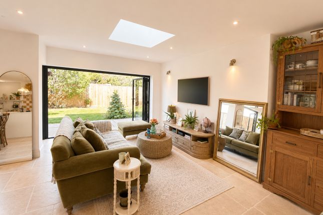 26, Finchcroft Lane, Cheltenham photo 5