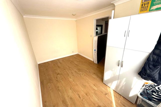 Russell Mead, 651 Kenton Lane, HARROW photo 2