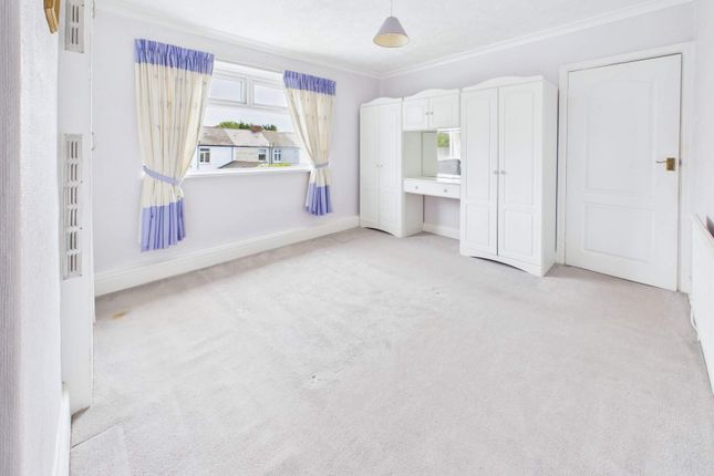 5, Fairfax Road, Heath photo 4
