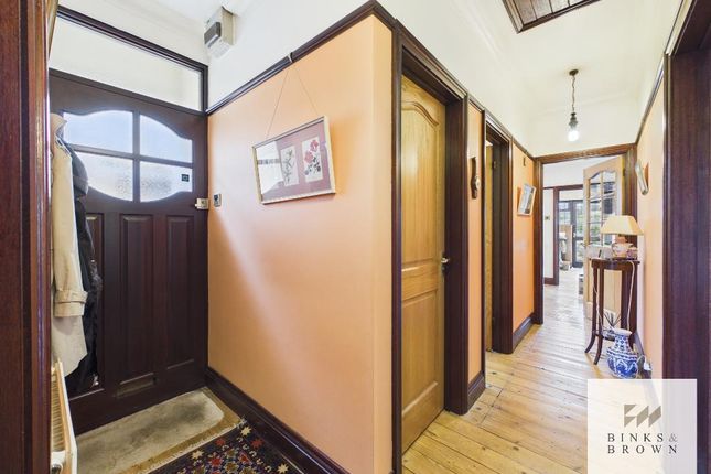 131, High Road, Grays photo 4