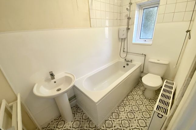 115, Parc Avenue, Swansea photo 4