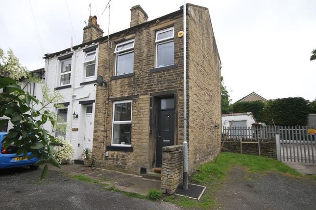 Thumbnail Cottage for sale in Town Lane, Thackley, Bradford