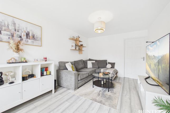 7, Brass Thill Way, Stanley photo 3