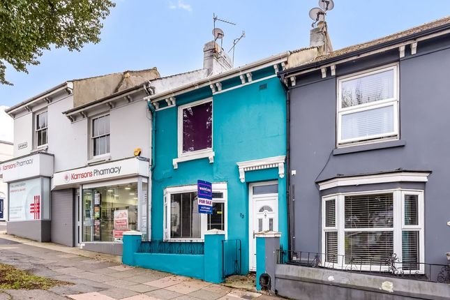 2-bed terraced on Elm Grove, Brighton, £325,000