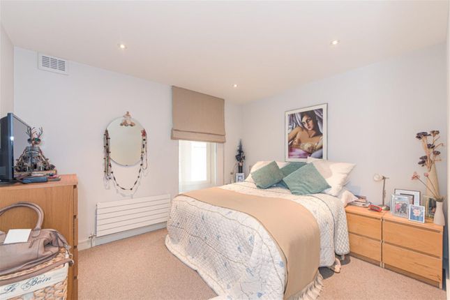 Flat for sale in Hare Lane, Claygate, Esher
