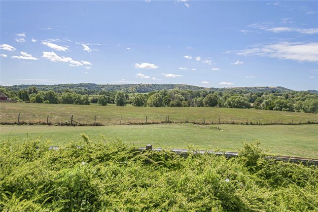 Little Orchard,, Bury Gate, Pulborough photo 3