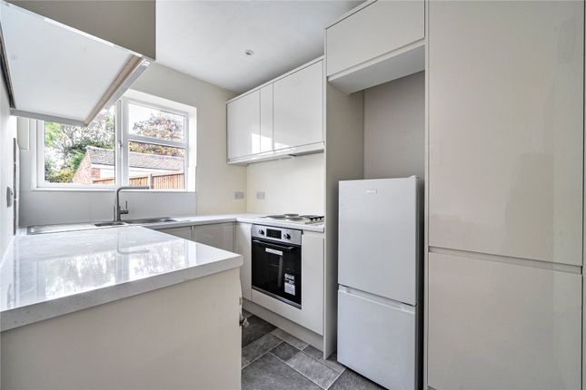 Berrylands Road, Surbiton photo 3